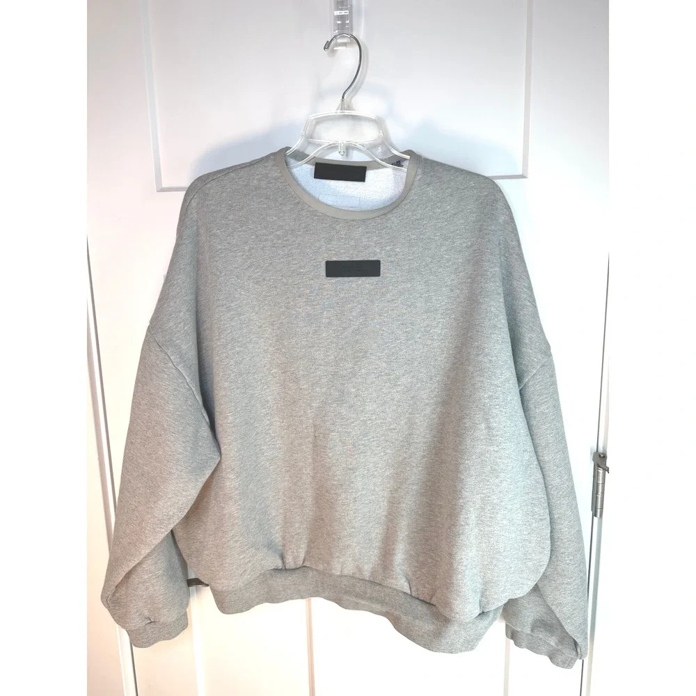 Fear of God Essentials Grey Crewneck Sweatshirt Oversized Logo Fleece Large - Picture 2 of 11